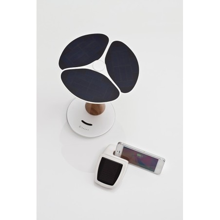 Chargeur solaire arbre 3 feuilles