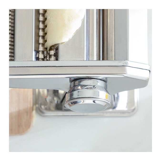 Machine à pâtes fraîches manuelle