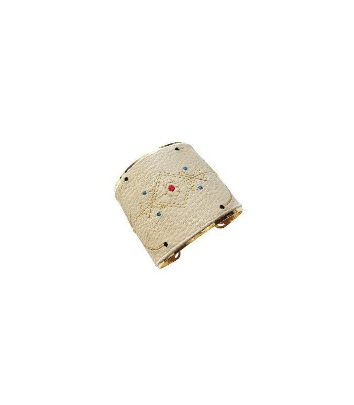 Custom beige large broderie berbère