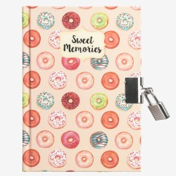 Journal intime avec cadenas, donuts