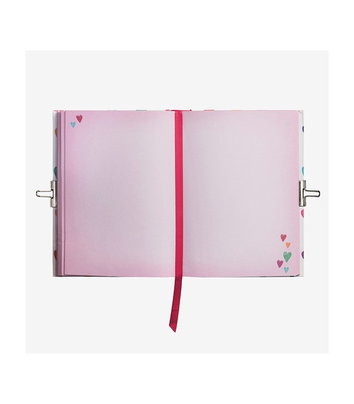 Journal intime avec cadenas, coeurs