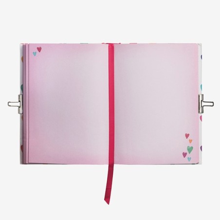 Journal intime avec cadenas, donuts