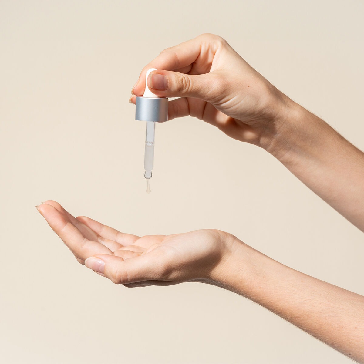 serum-visage-riz-acide-hyaluronique-niacinamide-peau-uniforme